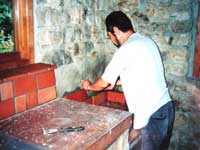 ��Ƒ�̑O�ʂ��e���R�b�^��