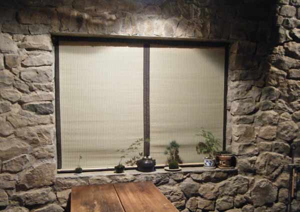 �H��̑O�̑��̃S�U�J�[�e���A���낵�����