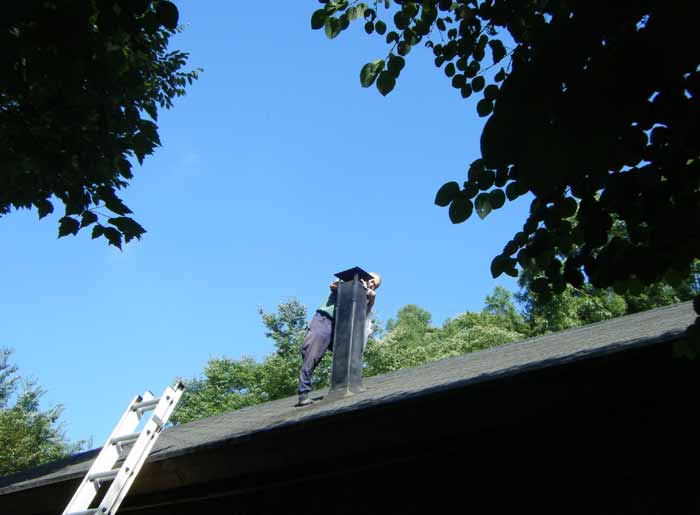 �����̏�ɏ���ĉ��˂̃J�o�[���͂����|��