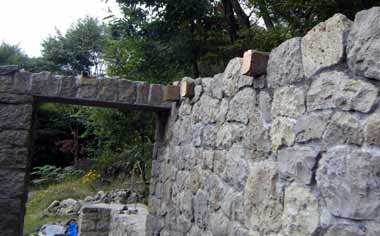 ���t�g�̑�������������ނ��߂̈ʒu�ɖ؂��[����������